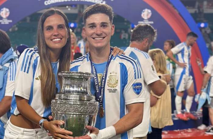 JULIÁN ÁLVAREZ SERÁ PAPÁ POR PRIMERA VEZ JUNTO A EMILIA FERRERO