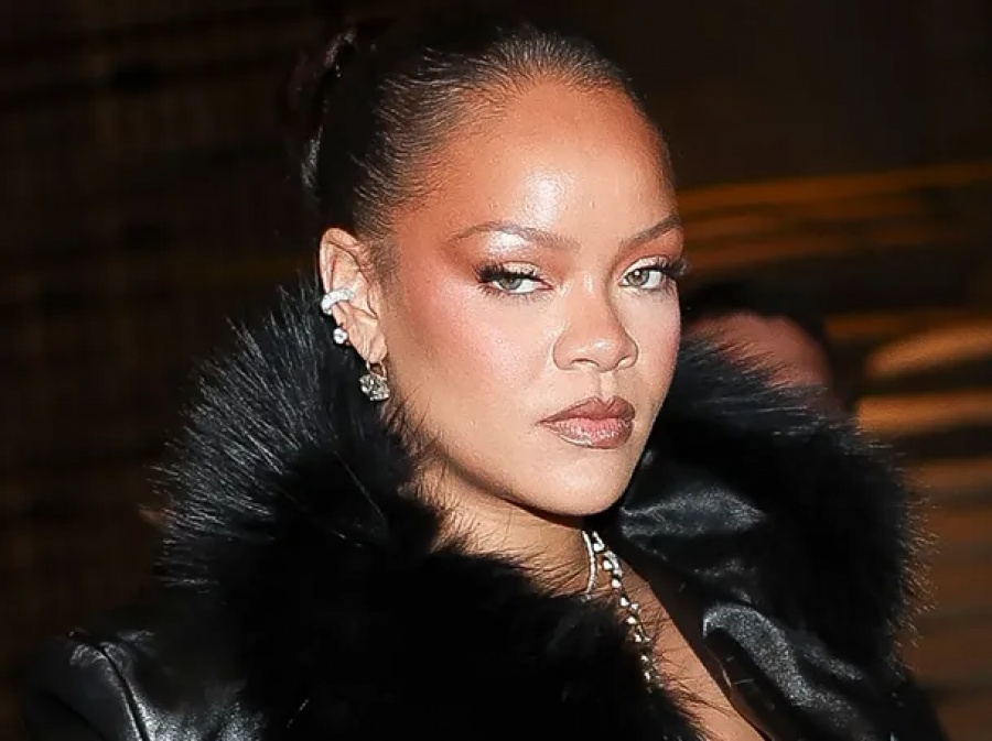 BALEARON LA CASA DE RIHANNA: FUERON 10 DISPAROS, PERO LA AGRESORA YA ESTÁ DETENIDA